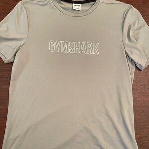 Mens Gymshark Arrival graphic shirt in slim fit